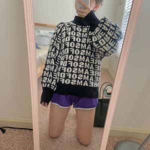 Balloon sleeve print sweater